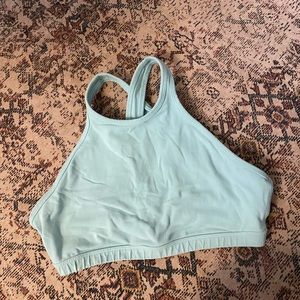 Beyond yoga high neck sports bra